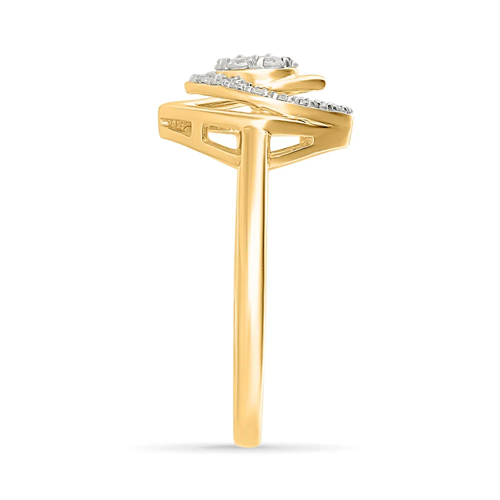 Dainty Square Shape Gold & Diamond Ring