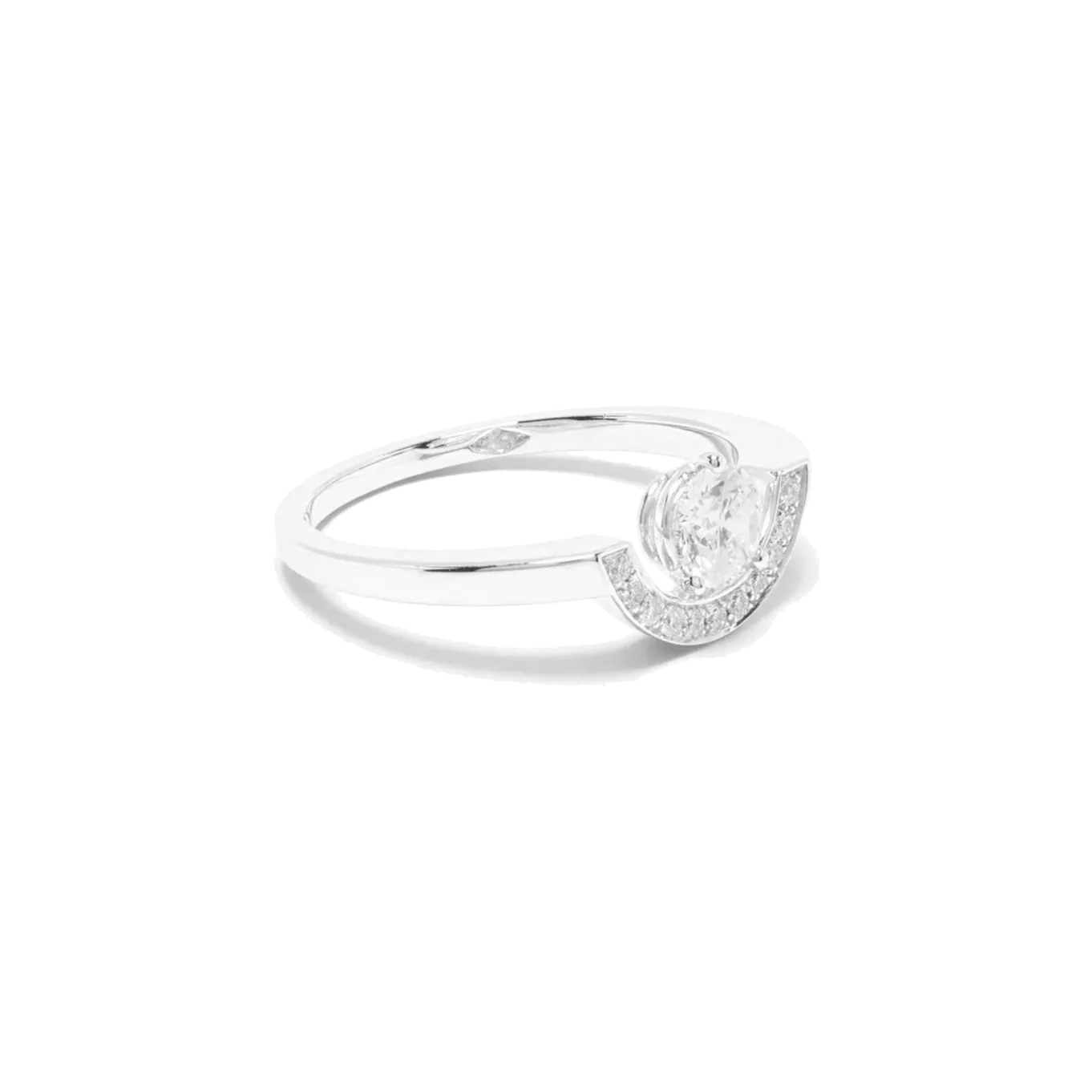 Intrépide petit arc pavée solitaire ring