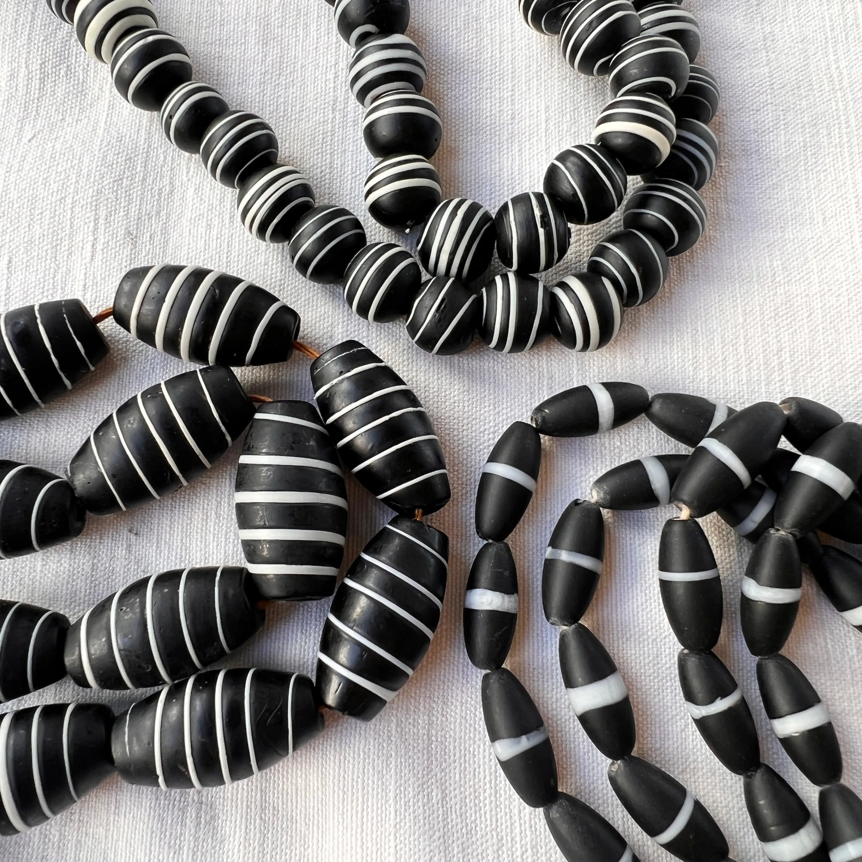 JANGALI MONOCHROME Recycled Glass Bead Jewellery (WS)