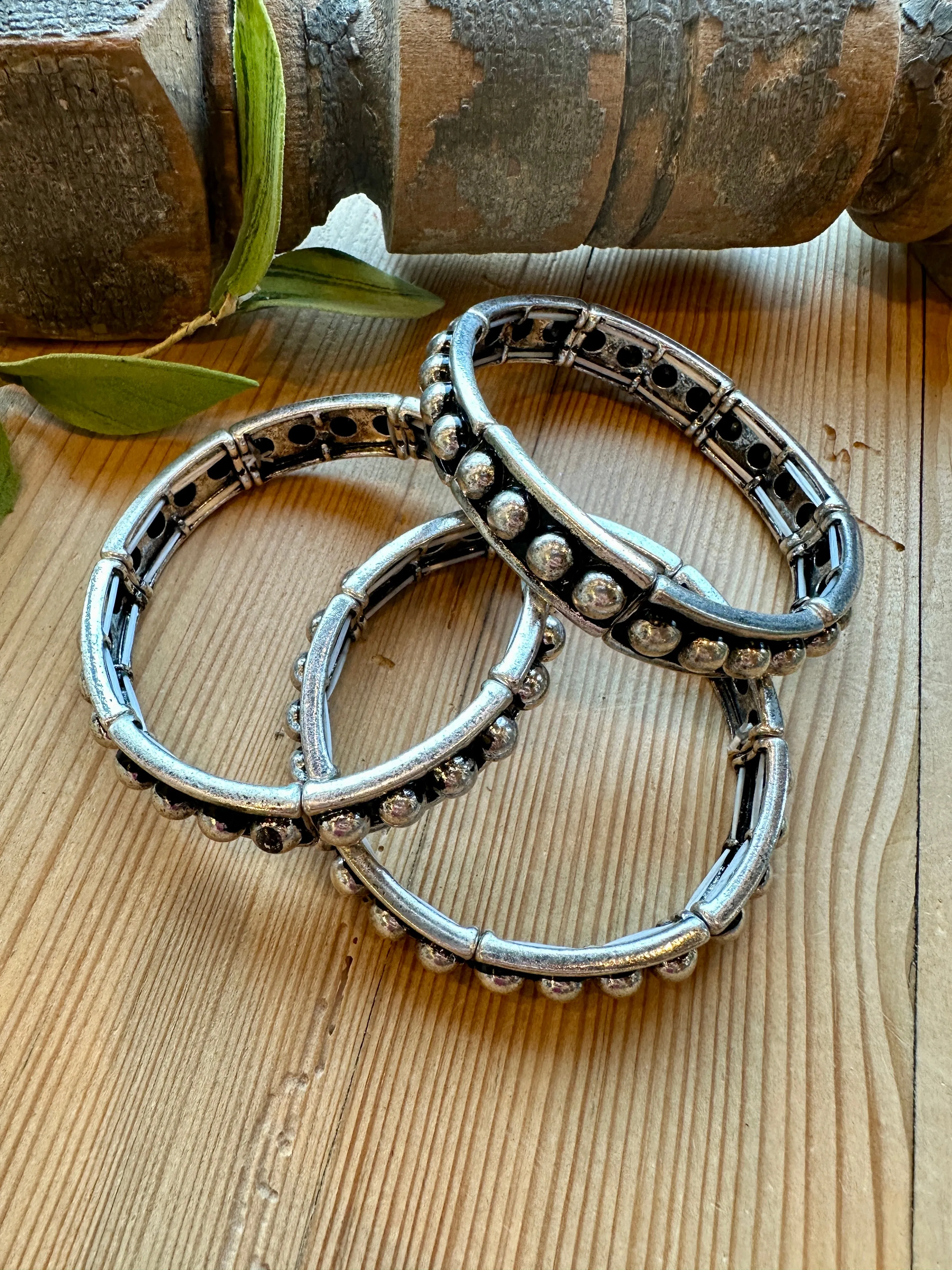 Navajo Pearl Inspired Stretchy Bracelets