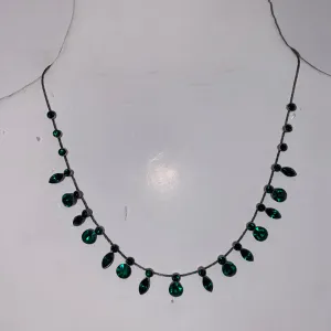 Nuala - Necklace Emerald