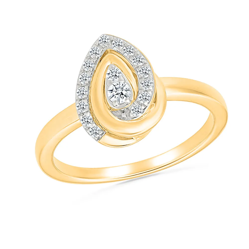 Oval Cluster Gold & Diamond Ring