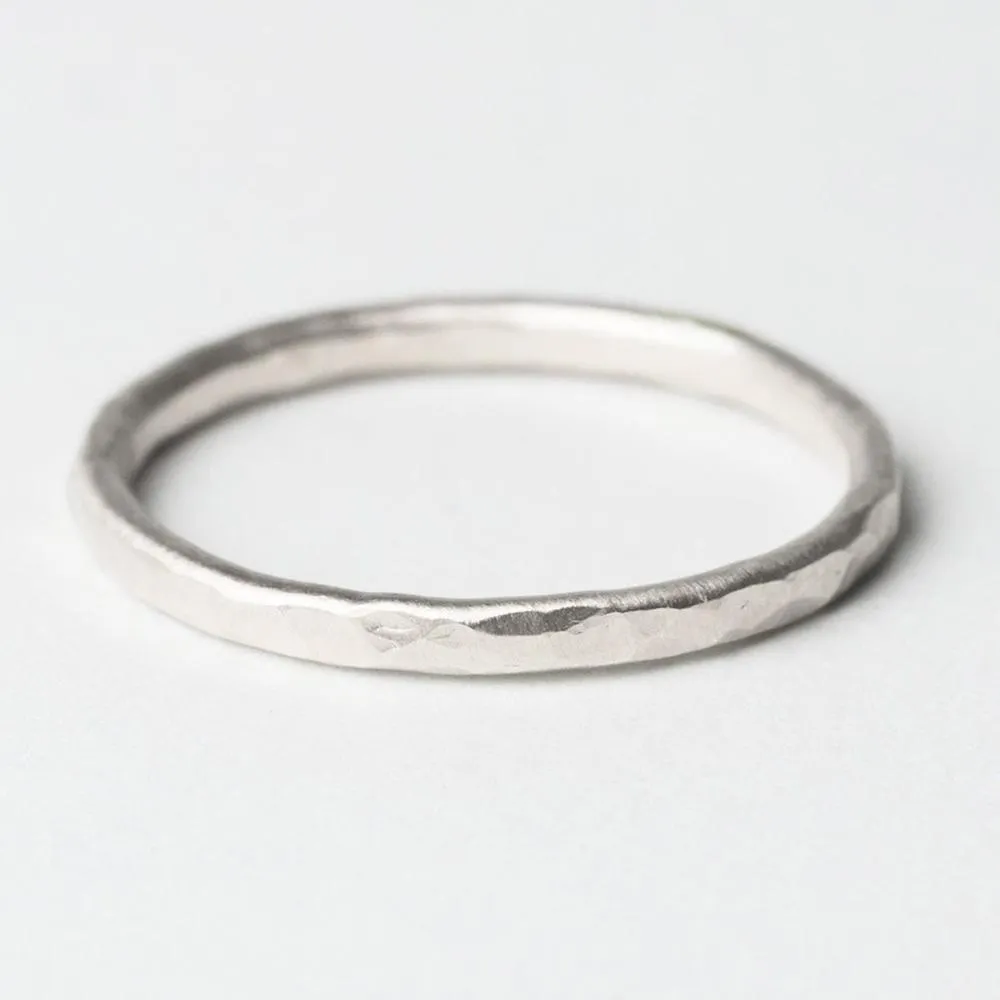 R402 - Medium Stacking Ring