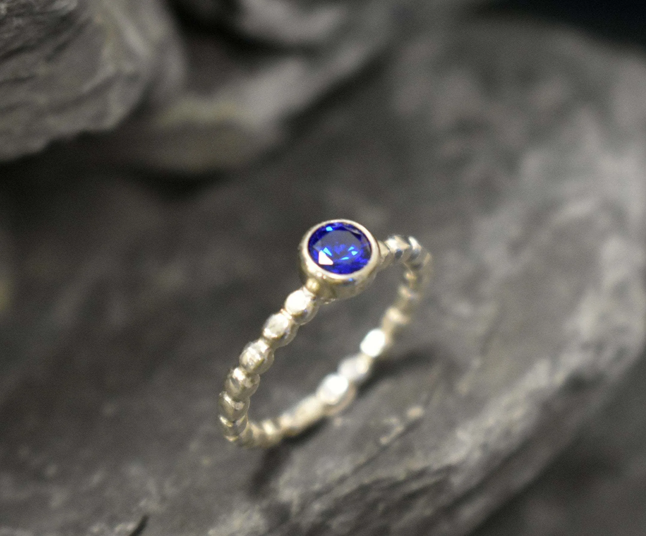 Sapphire Ring - Blue Bezel Ring - Vintage Solitaire Ring